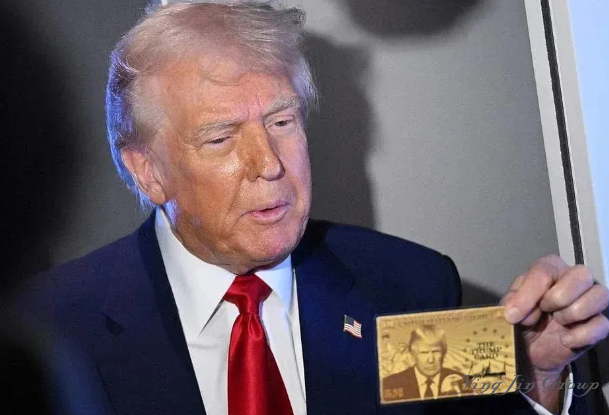 特朗普开始造手机？这是金卡卖不动改卖手机了吗？!