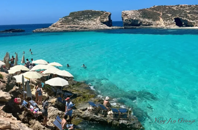 比北欧宜居，比南欧富裕，这个国家快要被中国人买下了！