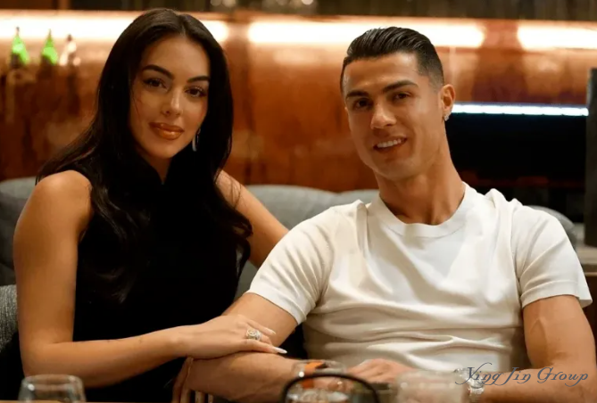 C罗求婚乔治娜刷屏！但更让人惊掉下巴的是他那双腿的“天价保单”